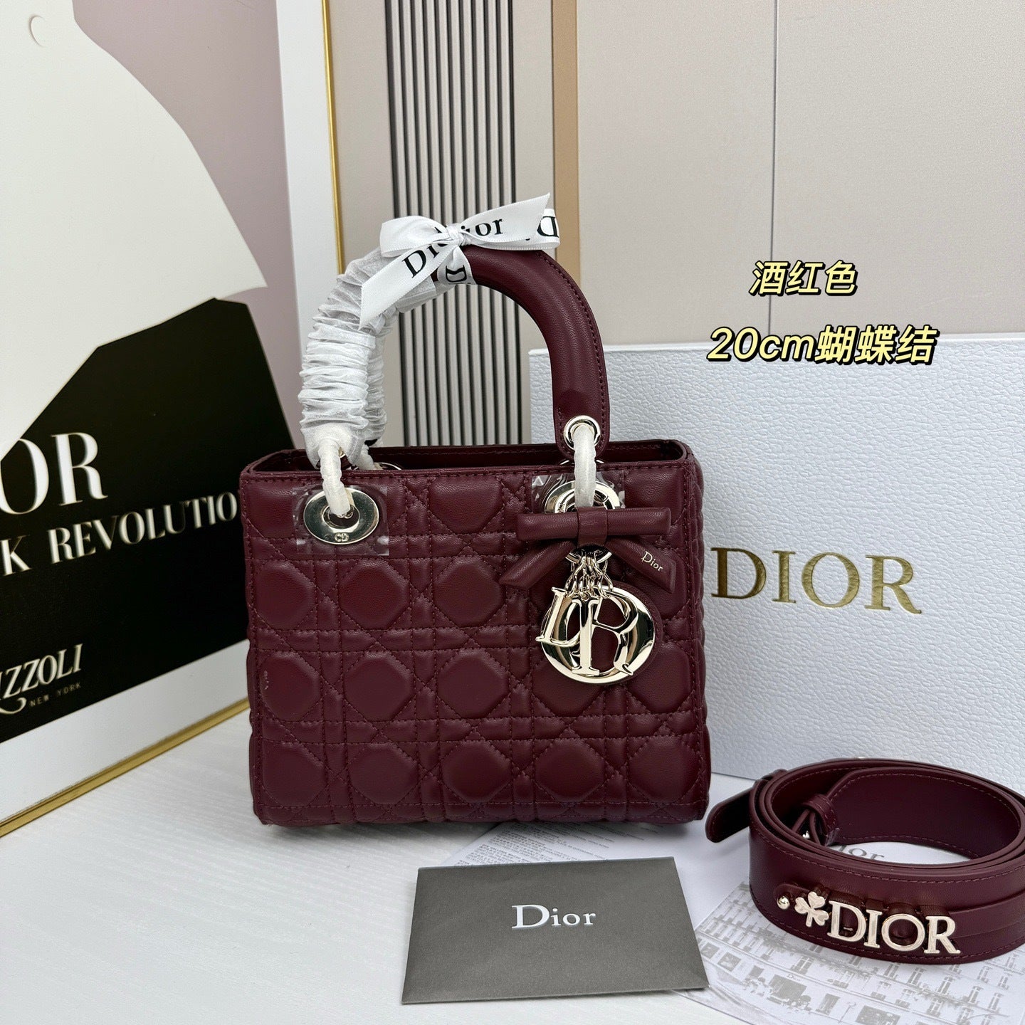 Classic Lady Bow Top-Handle Bag 26ss