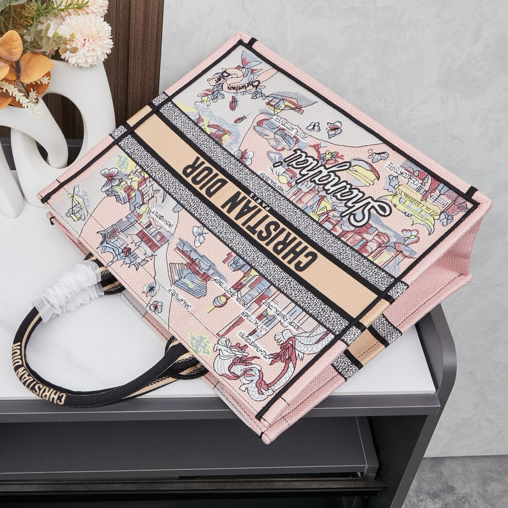 D Elegant Oversized Embroidered Tote Bag