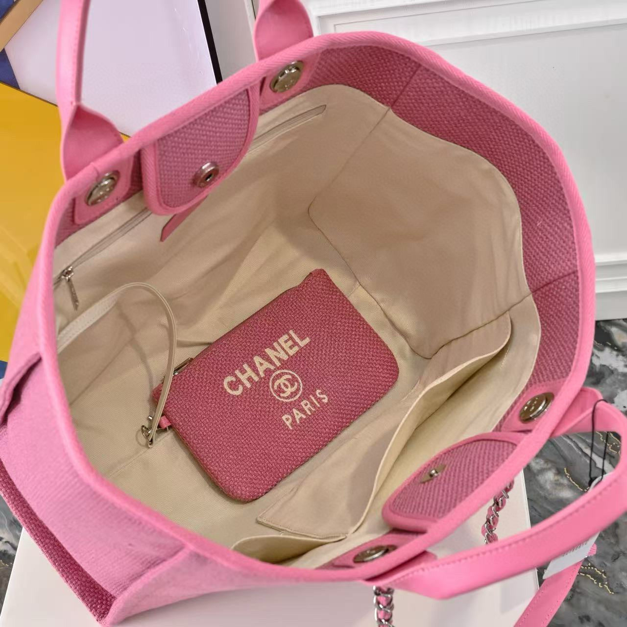 Luxury Canvas Tote (AS3257) – Limited Edition