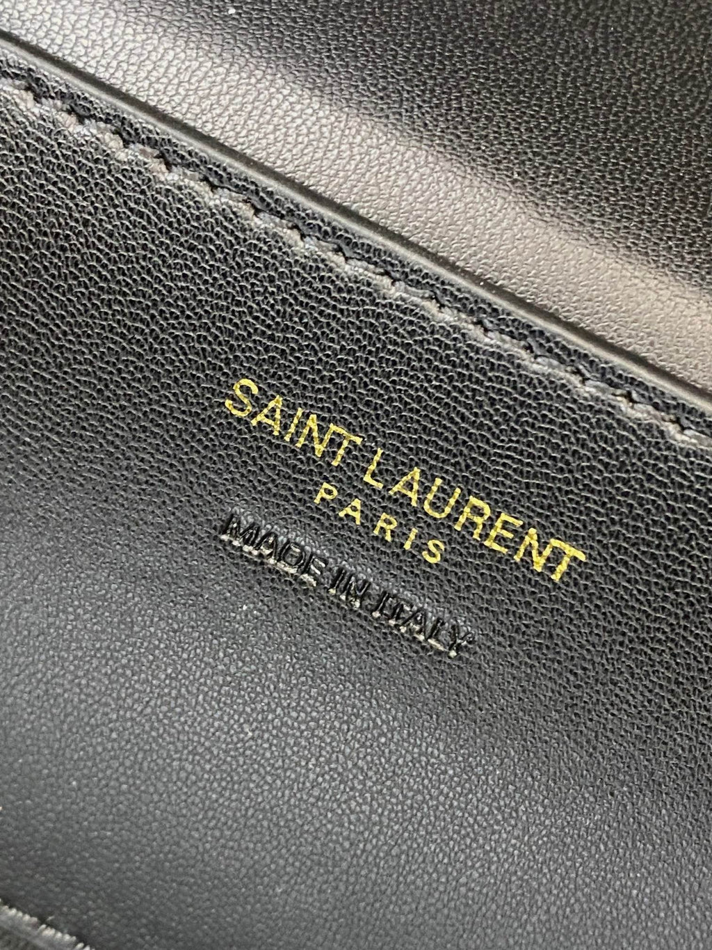 Leopard-Effect Leather Vanity Bag (Premium Quality)