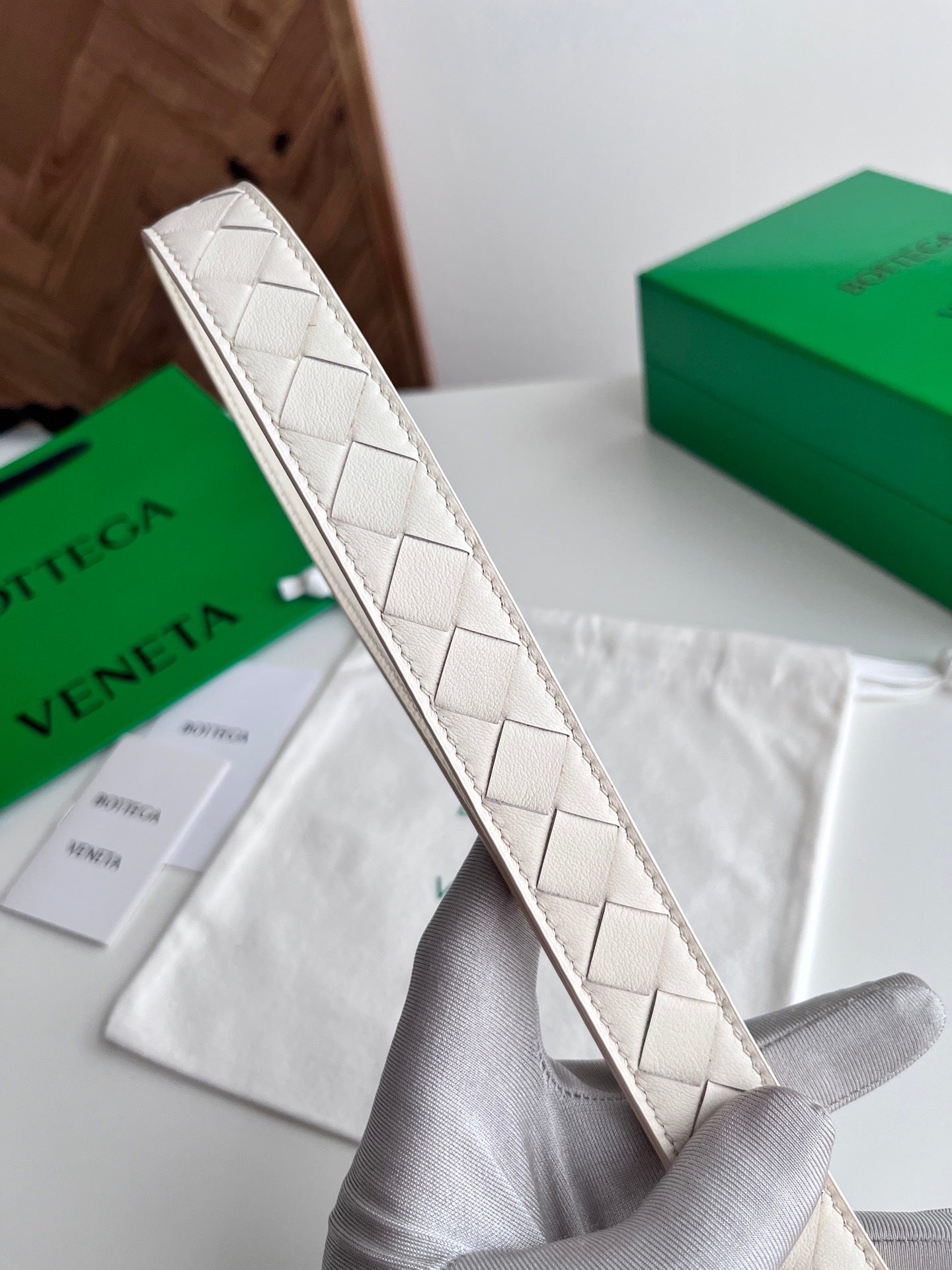 2.5 Women’s Handwoven Intreccio Leather Belt — New 2025