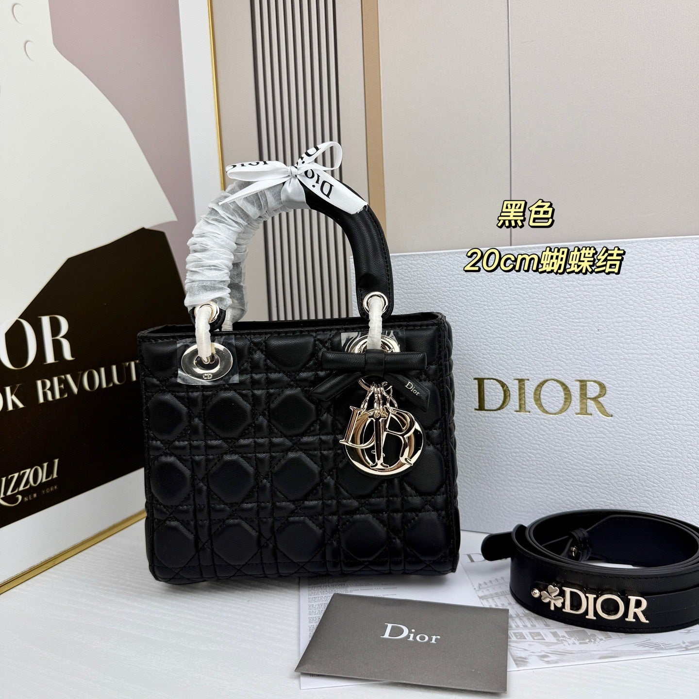 Classic Lady Bow Top-Handle Bag 26ss