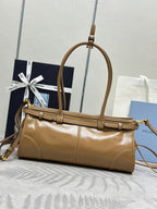 Soft Lux Vintage-Inspired Handbag [Premium Quality 🥇]