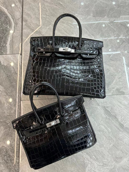 Her*mes Crocodile Pattern Birkin Bag