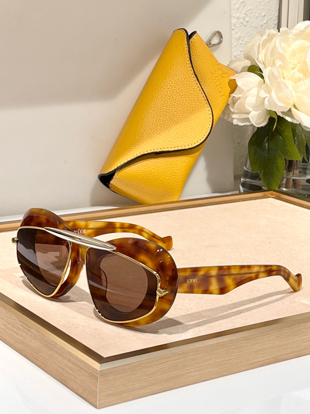 Timeless Elegance Meets Modern Sophistication: Cateye Sunglasses