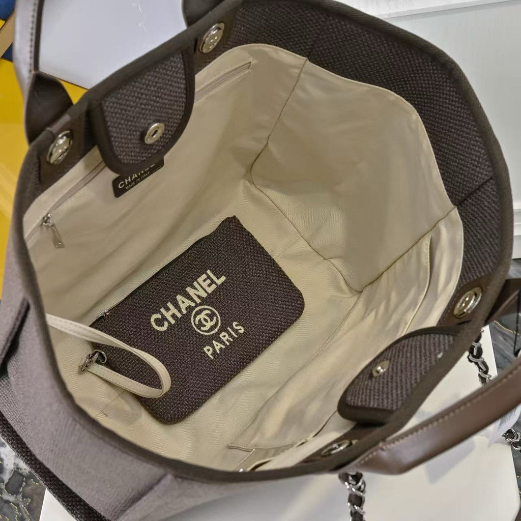 Luxury Canvas Tote (AS3257) – Limited Edition