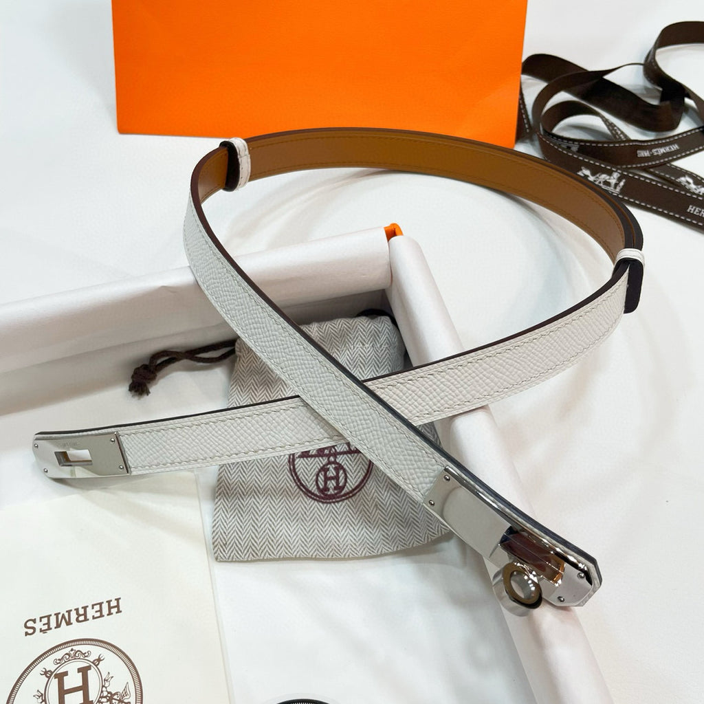 Slim Leather Waist Belt – Adjustable Fit