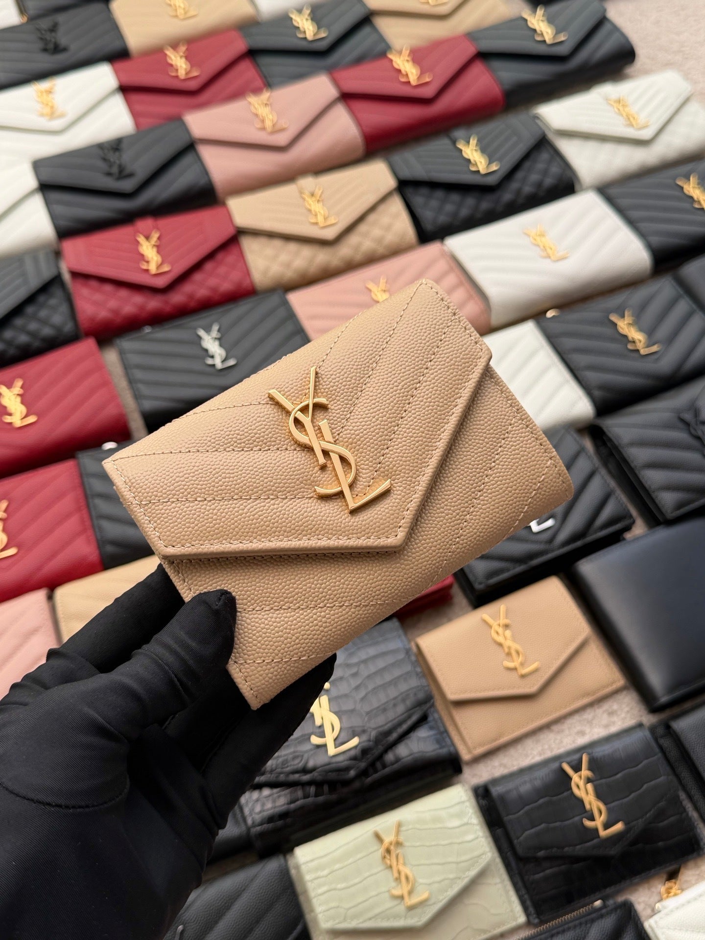 Matelassé Short Leather Envelope Wallet (Premium Quality )