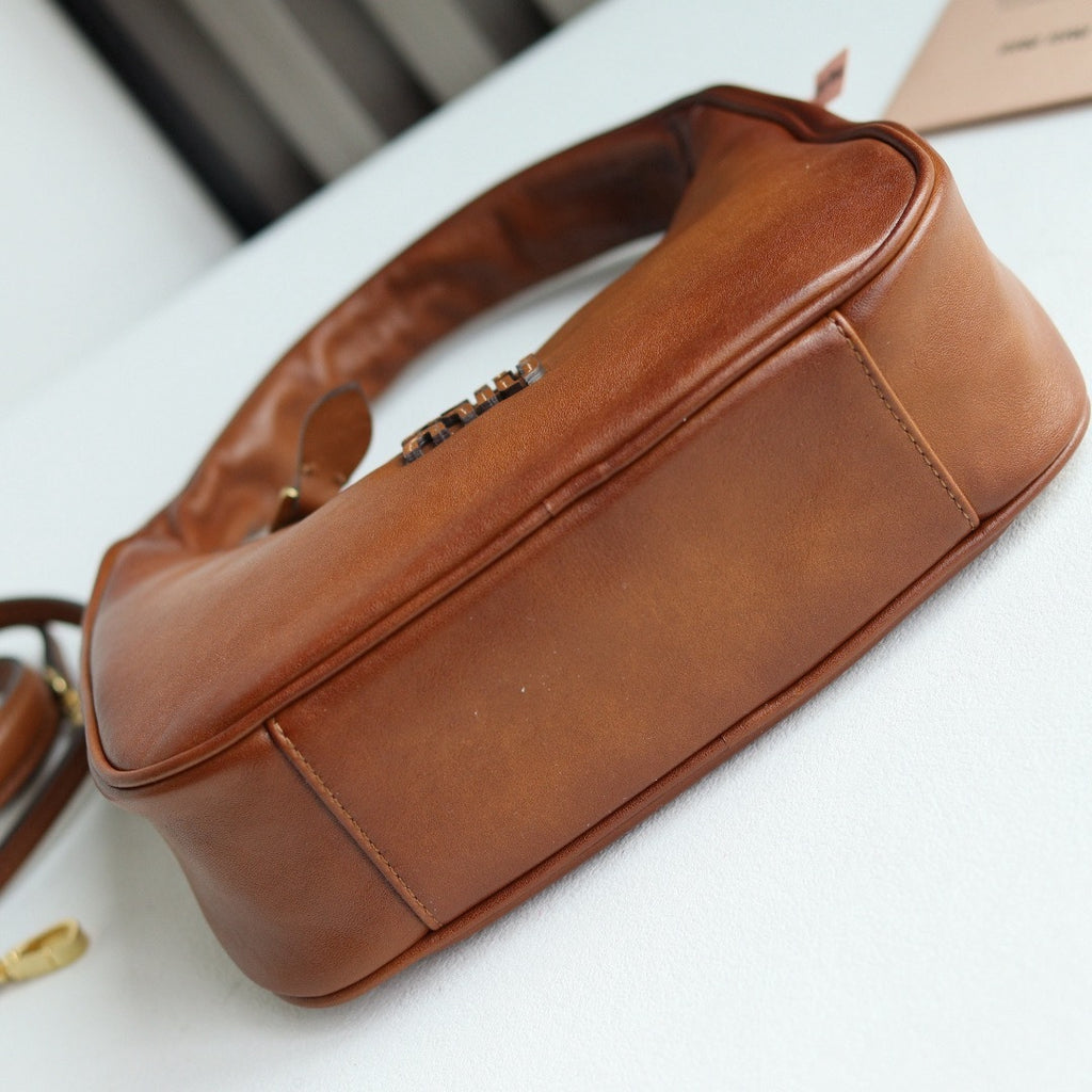 M Wander Bag | 5BC125| Premium Quality