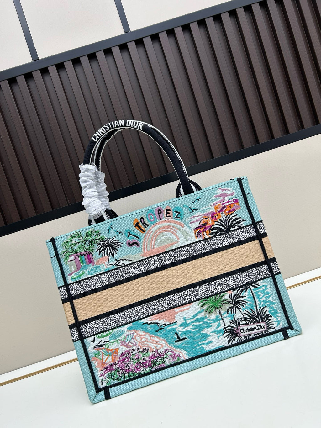 D Vintage Artistic Embroidered Tote Bag