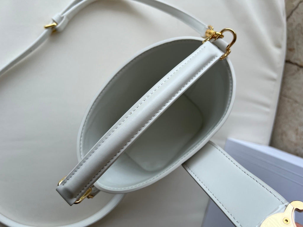 Louise Mini Bucket Bag (Premium Quality )