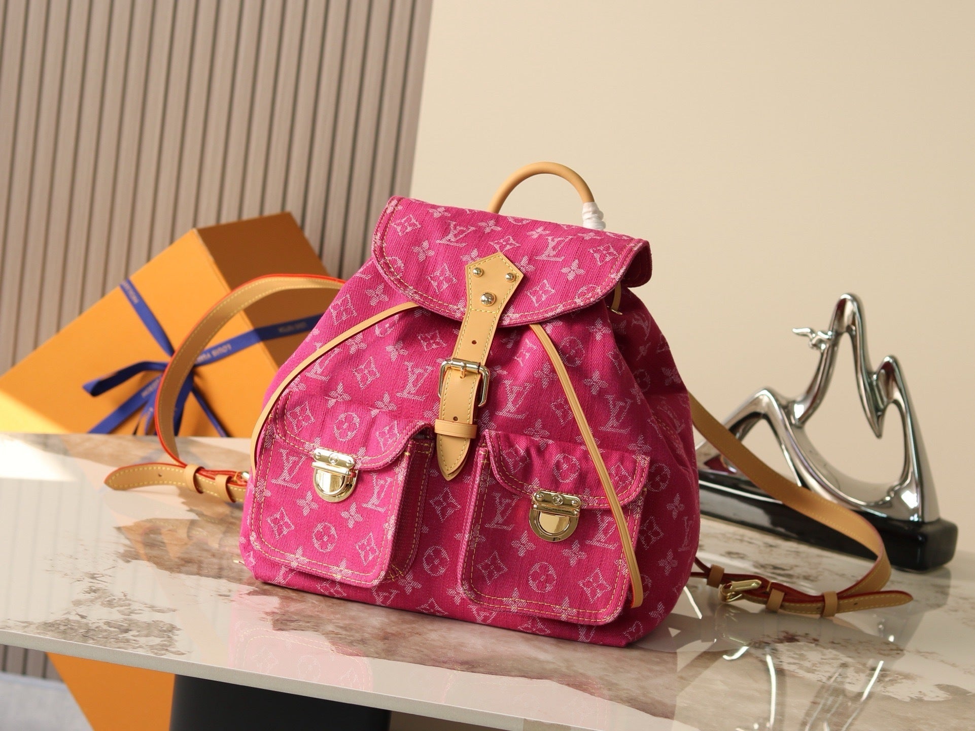 Premium Edition – Denim Canvas Backpack (Limited Vintage Style)