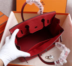 Elegant Togo-Textured Leather Handbag – Premium Craftsmanship