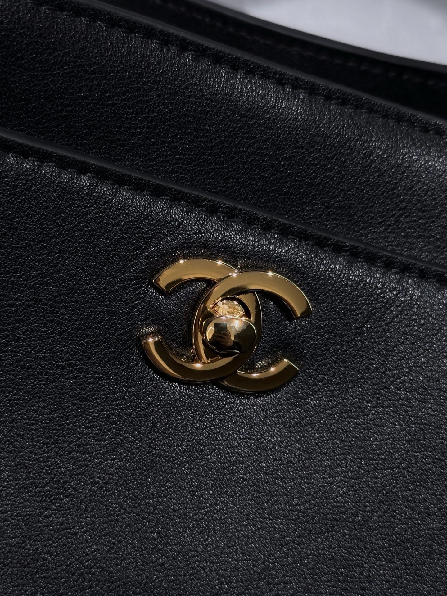 26S Cerf Tote | AS-6243 | Premium Quality