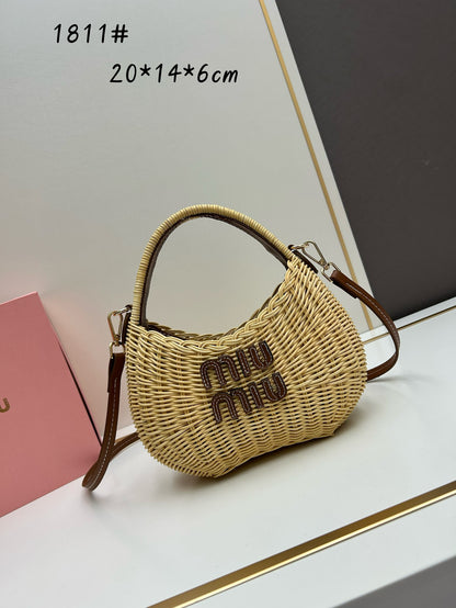 Miu*mi♡ Basket Straw Bag