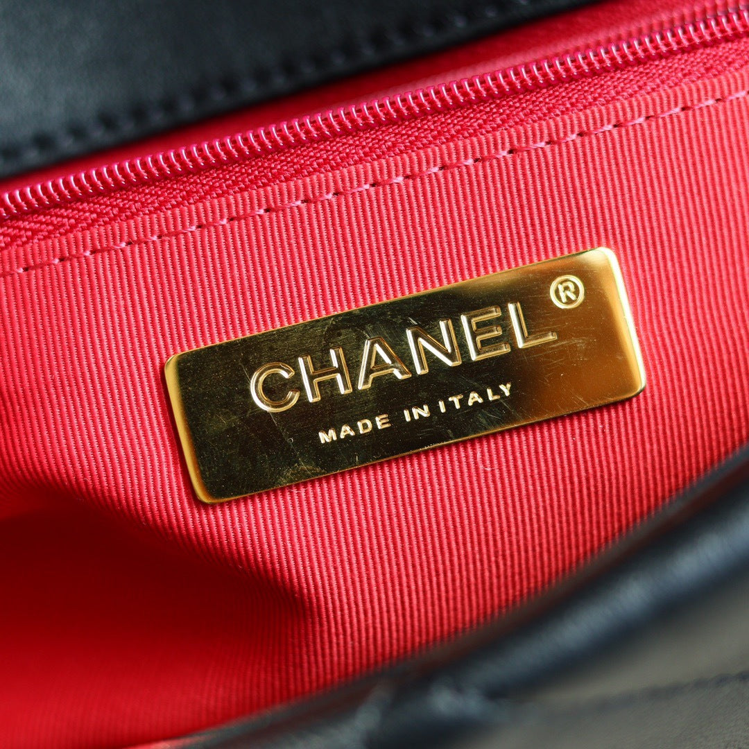 19 Bag | Goatskin Leather | 24K Gold-Tone Hardware | Medium 30cm (Premium Quality )