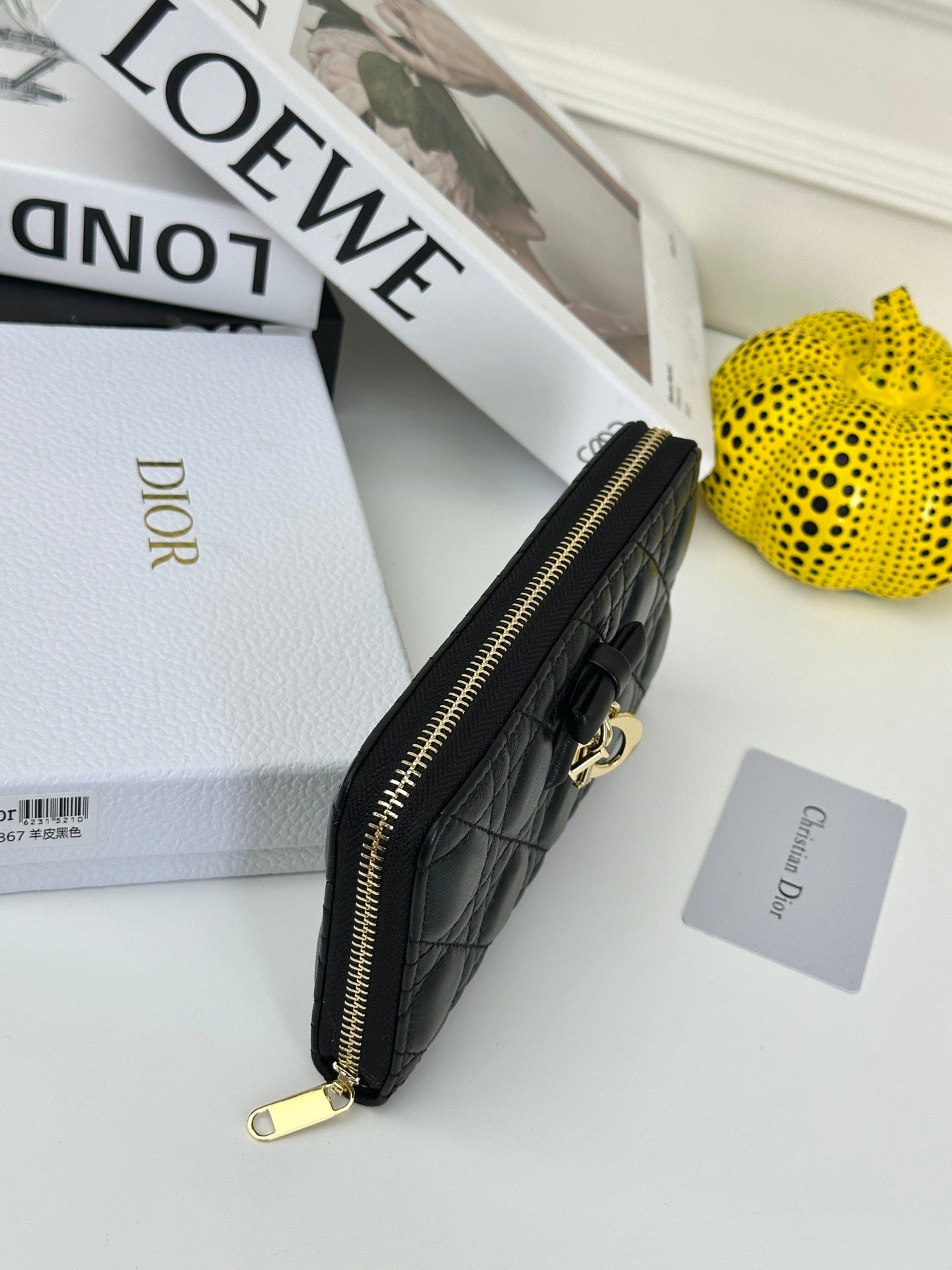 D Bow Logo Card Holder | S2867/ S2866| Lambskin |