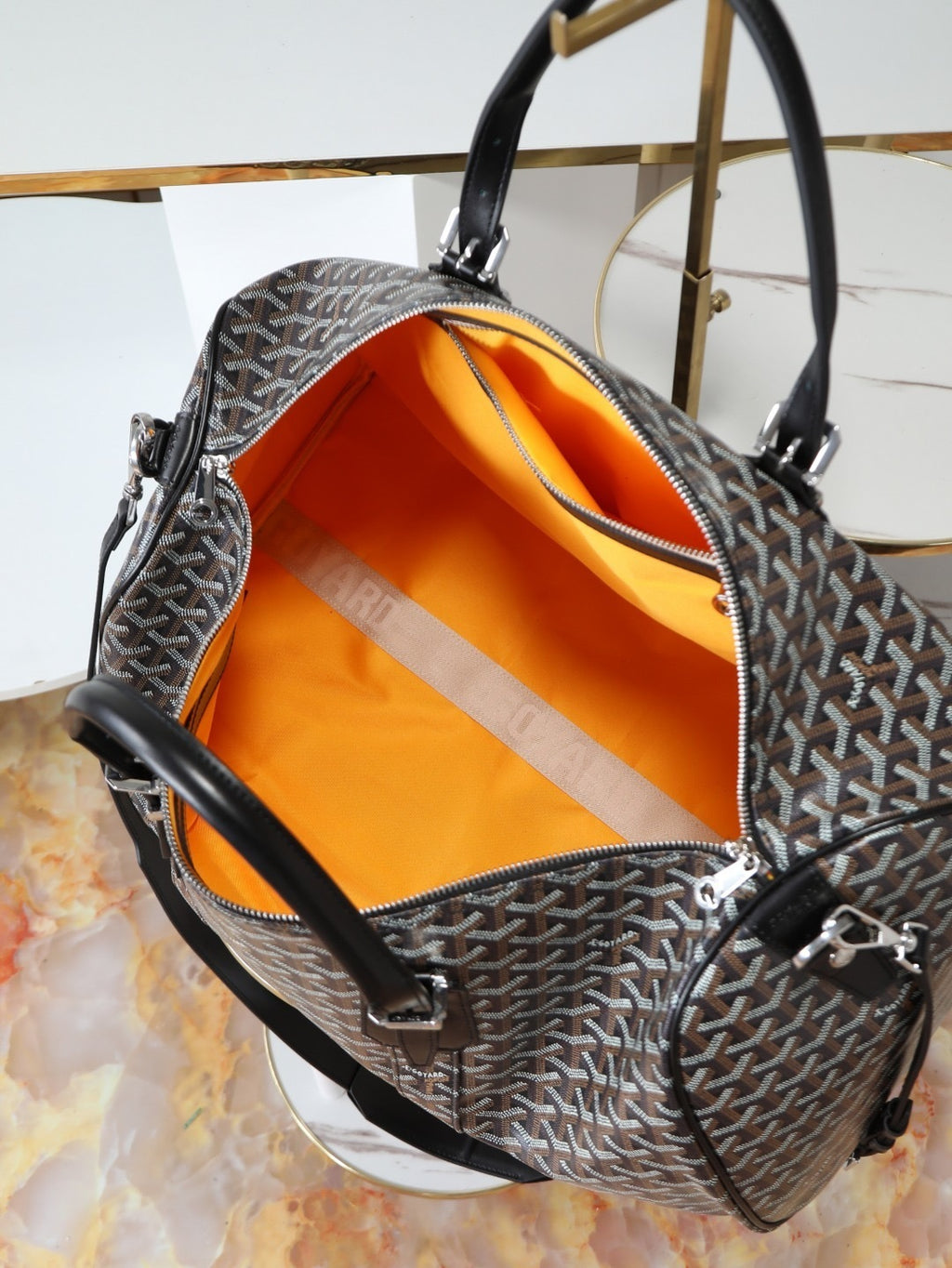 The BOSTON 50 Traveler (Premium Quality)