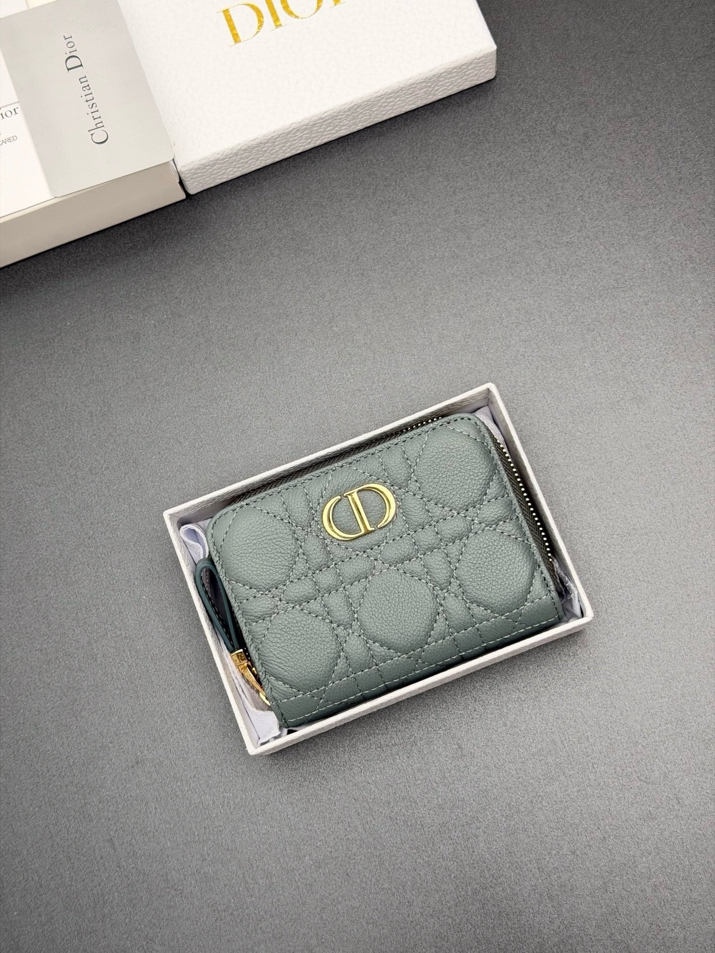 Cato Glycine Quilted Leather Wallet  (Premium Quality )