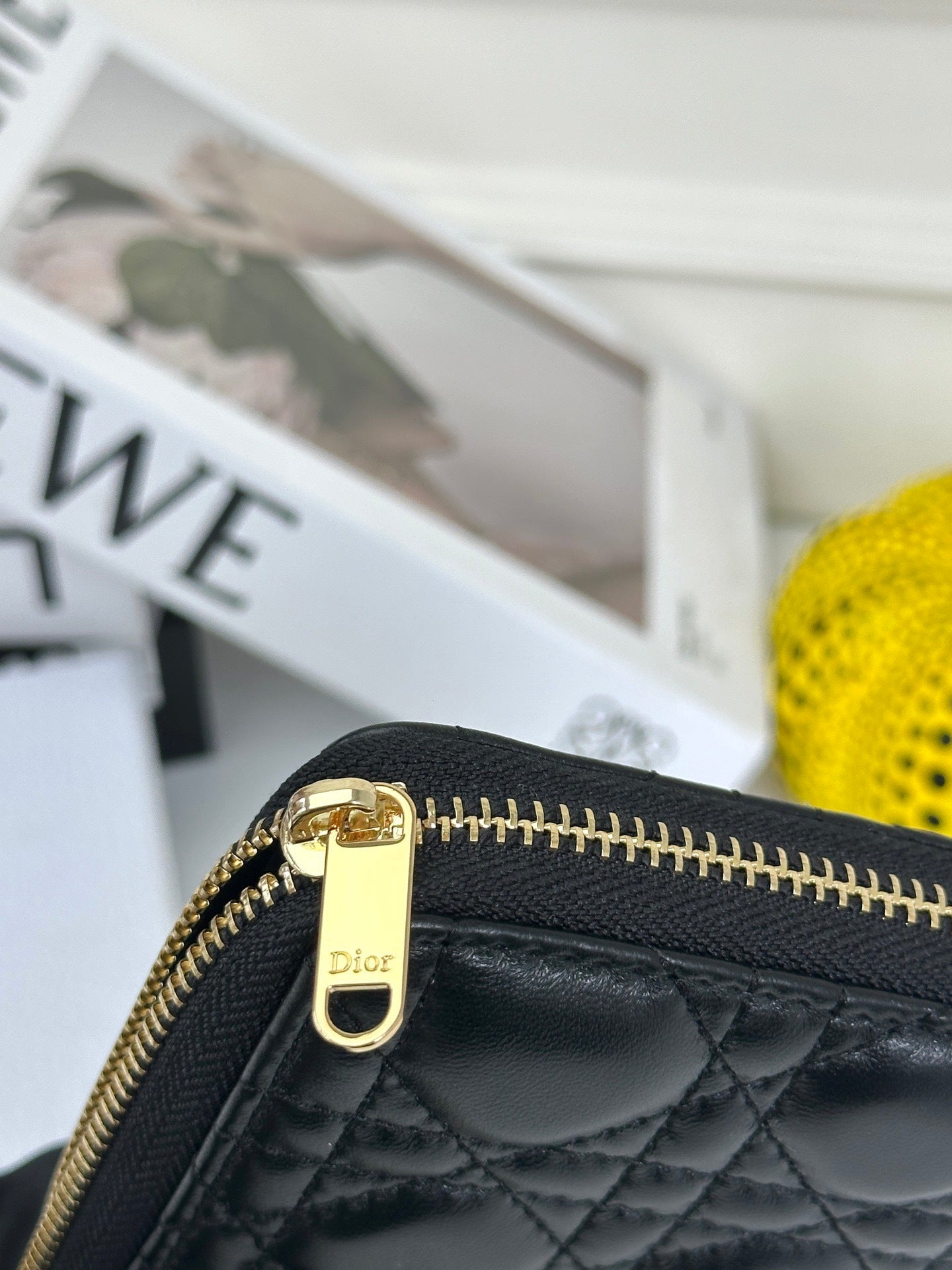 D Bow Logo Card Holder | S2867/ S2866| Lambskin |