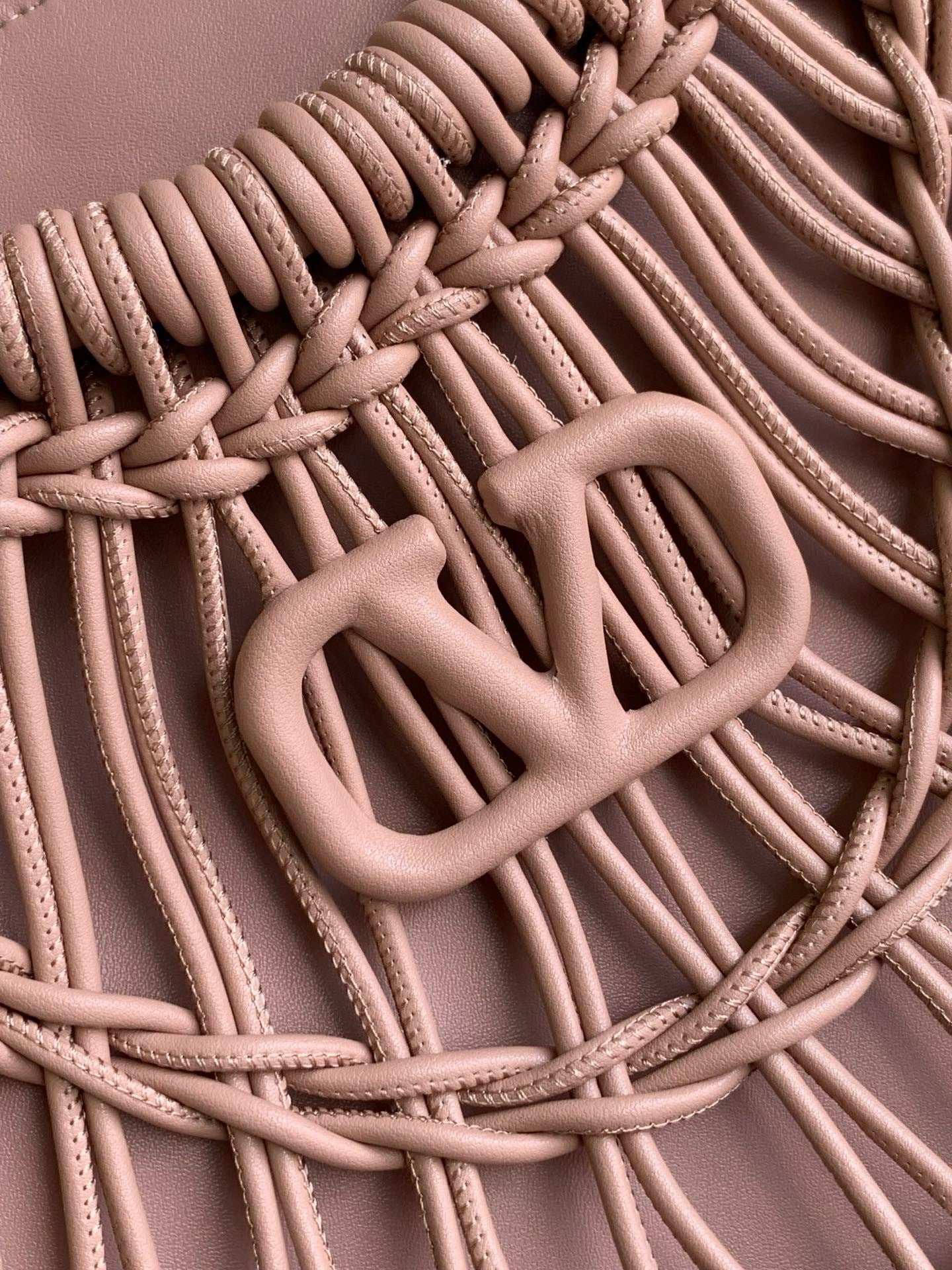 Garava Allknots Woven Leather Tote | 9902 MTX