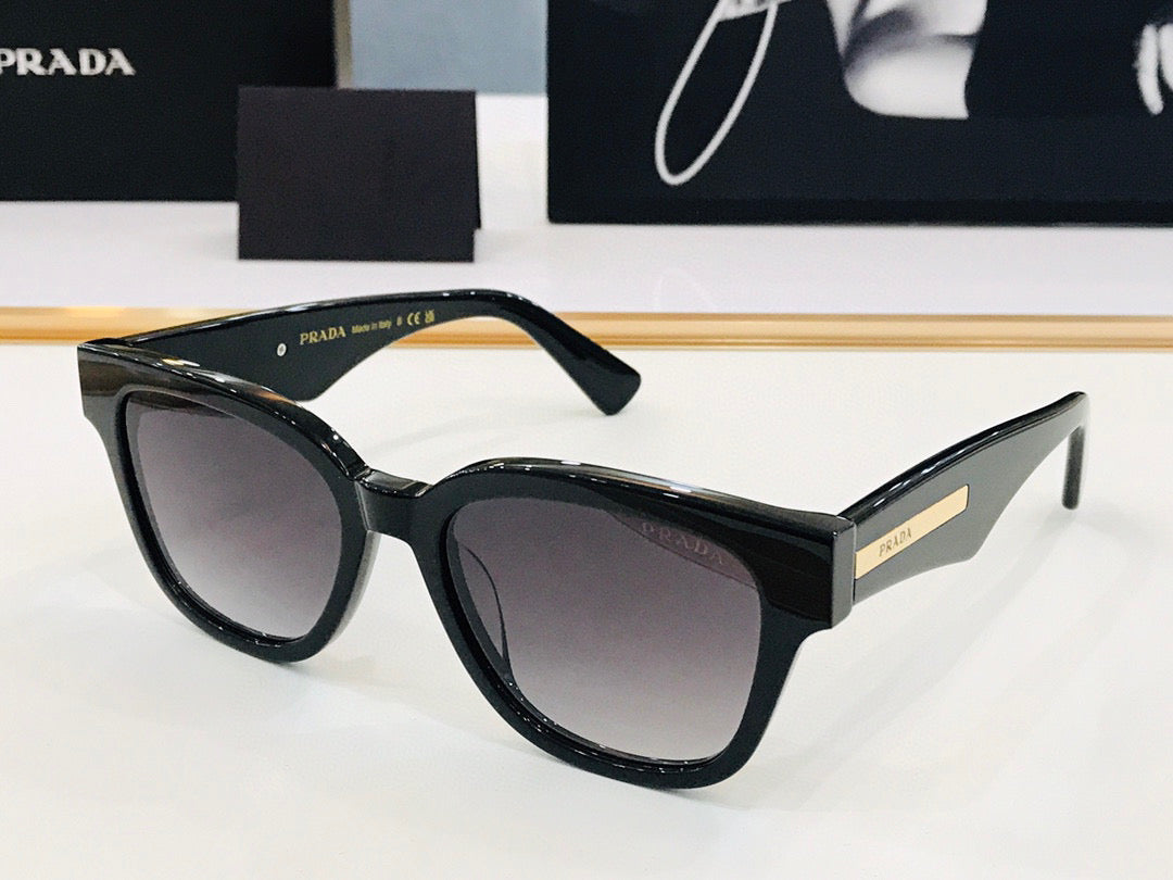 Refined Elegance: Timeless Eyewear for Every Occasion