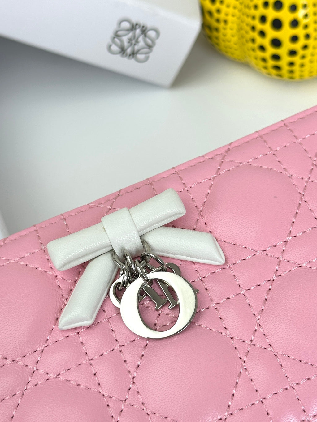 D Bow Logo Card Holder | S2867/ S2866| Lambskin |