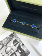 VC-Shaped Carnelian Five-Petal Bracelet