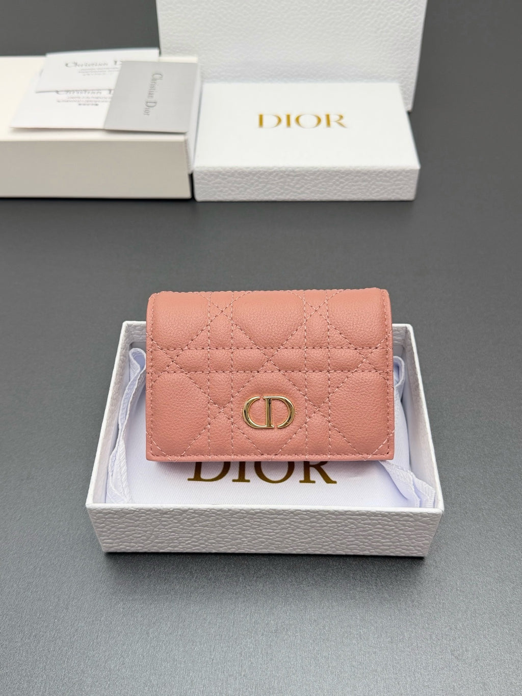 Cato Glycine Quilted Leather Wallet  (Premium Quality )