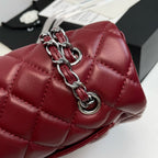 Maxi Quilted Flap Bag in Lambskin — 33cm