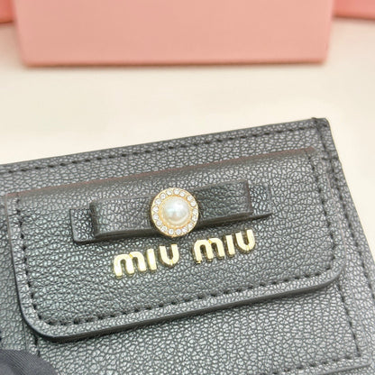 M!uM!u 5237 Multifunctional Wallet