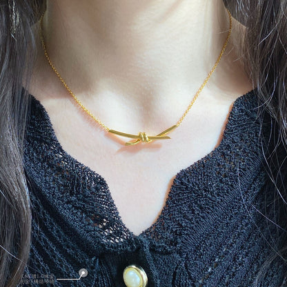 Ti*ffa*ny  Light Gold T Knot Necklace