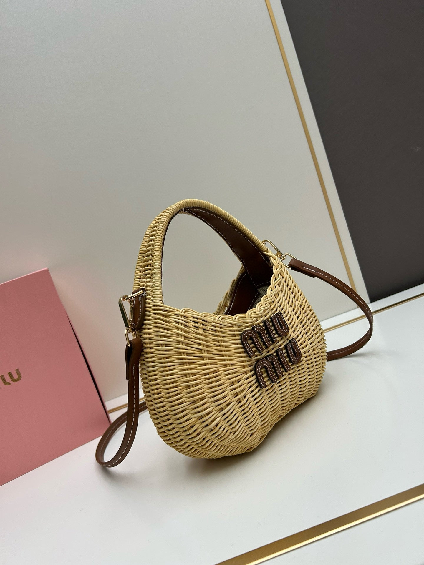 Miu*mi♡ Basket Straw Bag