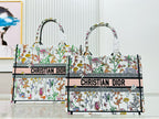 D Book Tote ( WHITE FLORAL)