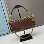 💗 V Signature Locò Calfskin Bag — Large