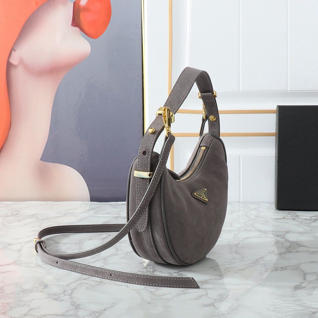 Moon Bag — 1B0C0194