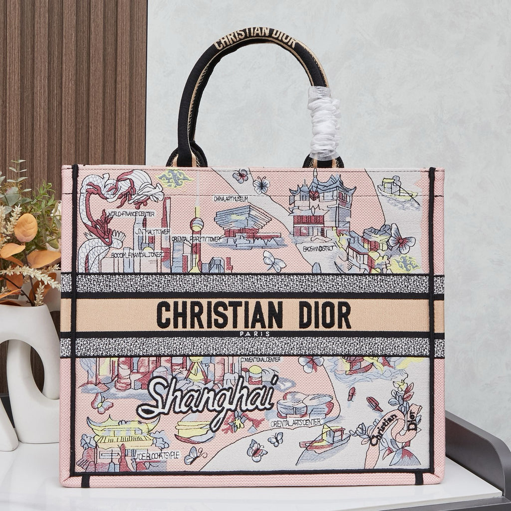 D Elegant Oversized Embroidered Tote Bag