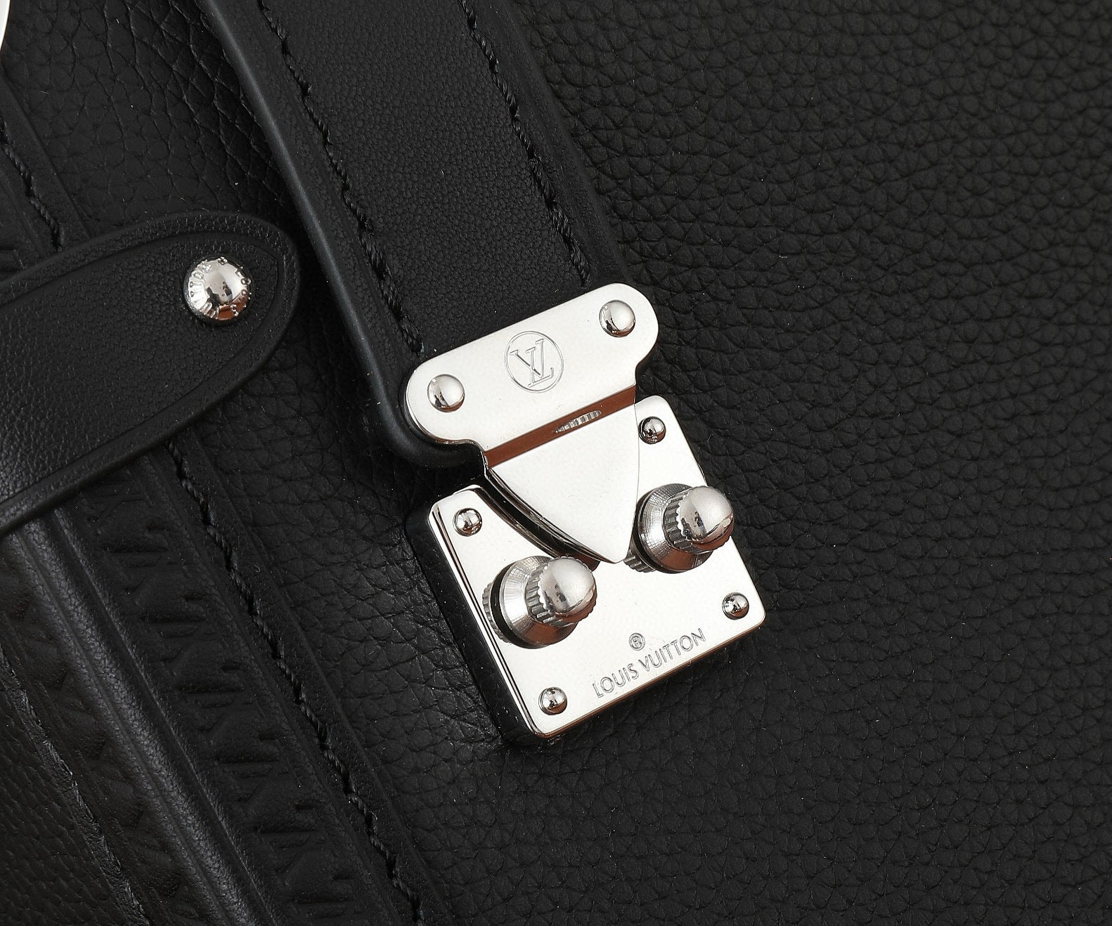 Side Trunk Medium Handbag (Premium Quality)