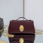 Medaillon Crossbody Bag | French Oval Design