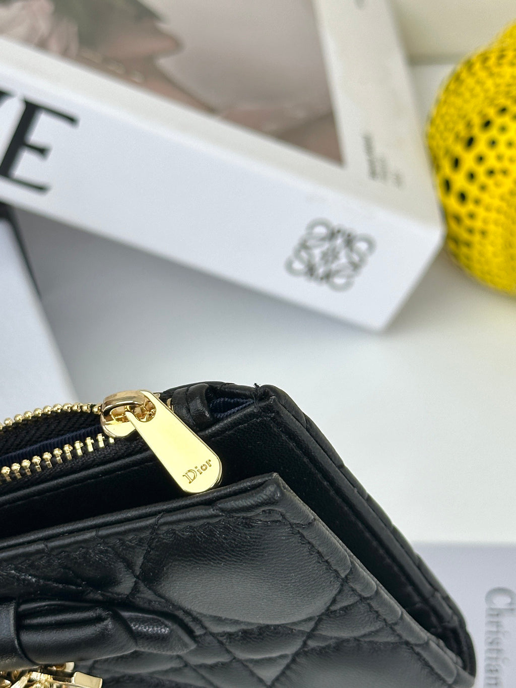 D Bow Logo Card Holder | S2867/ S2866| Lambskin |