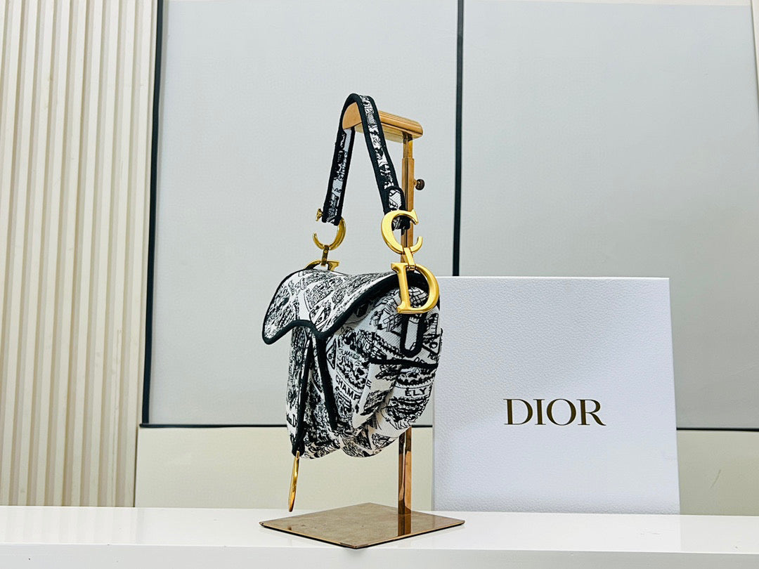 D Saddle Bag - Embroidered (Top quality)
