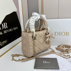 Classic Lady Bow Top-Handle Bag 26ss