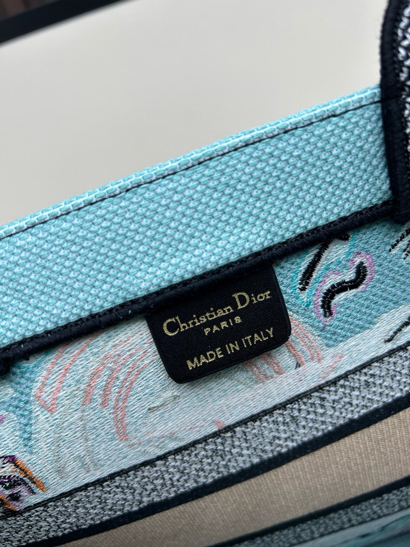 D Vintage Artistic Embroidered Tote Bag