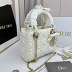 Classic Lady Bow Top-Handle Bag 26ss