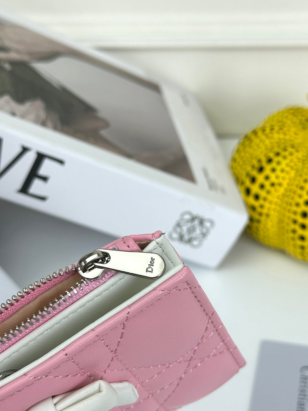 D Bow Logo Card Holder | S2867/ S2866| Lambskin |