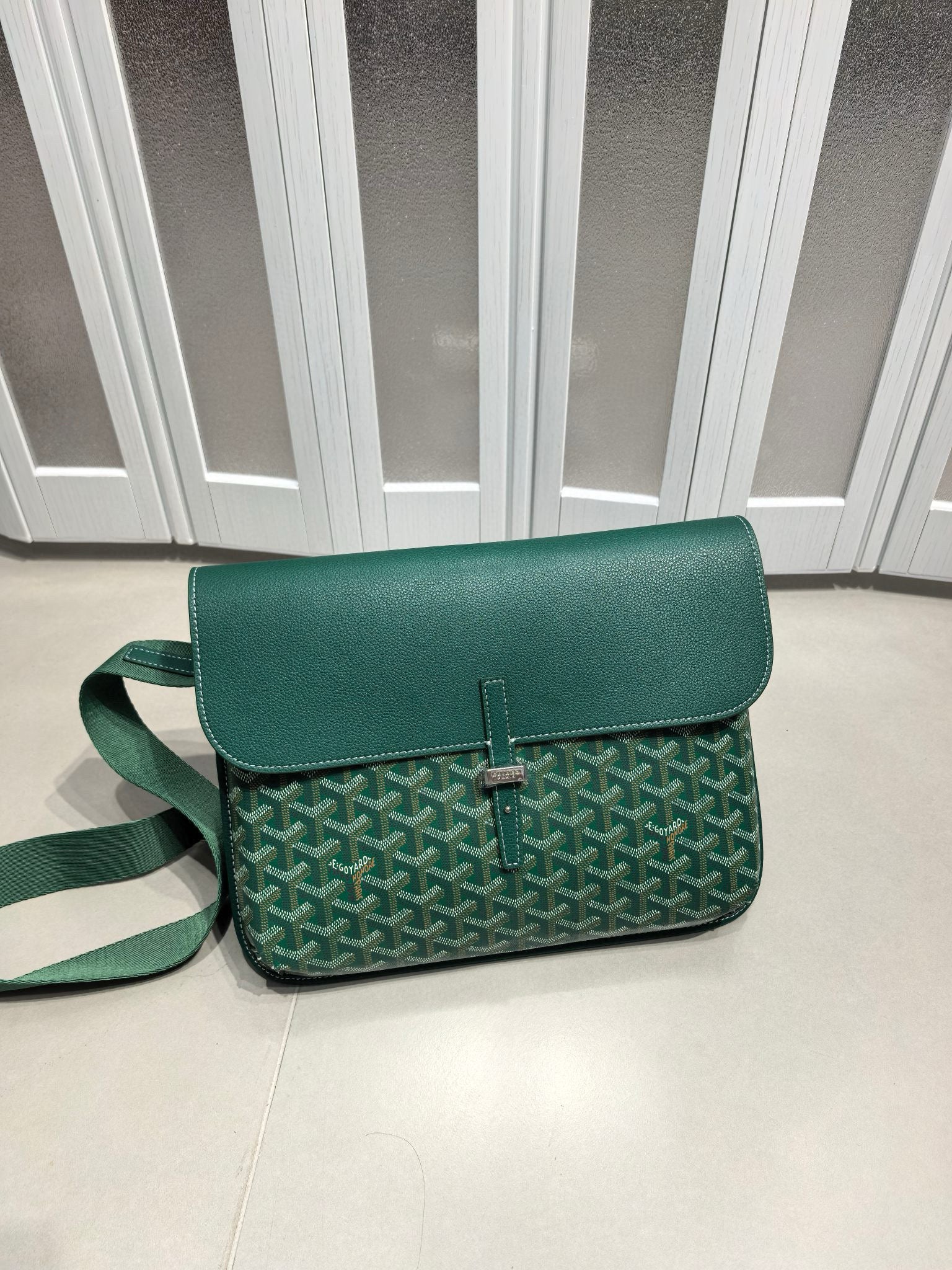 GOY Coursier Crossbody Messenger Bag