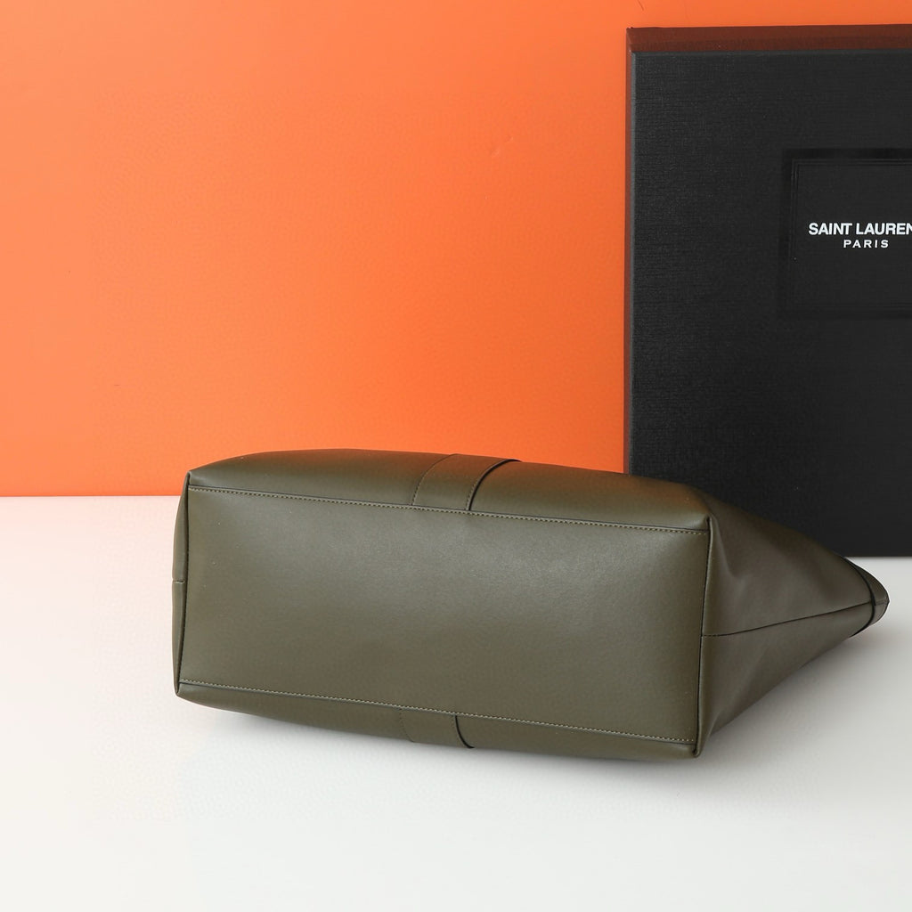 Y Elegant Soft Leather Suede-Lined Tote Bag