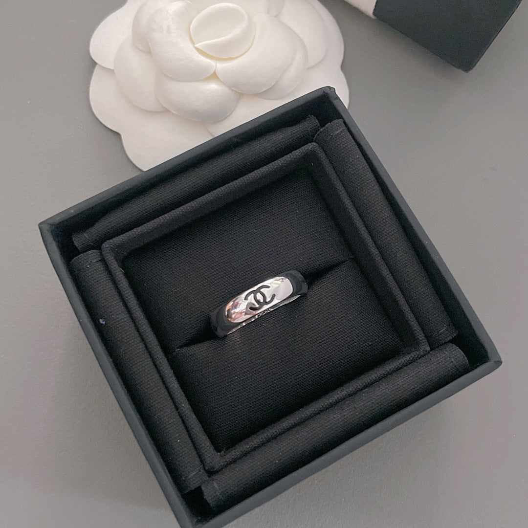 Vintage Logo Ring | Gold & Silver