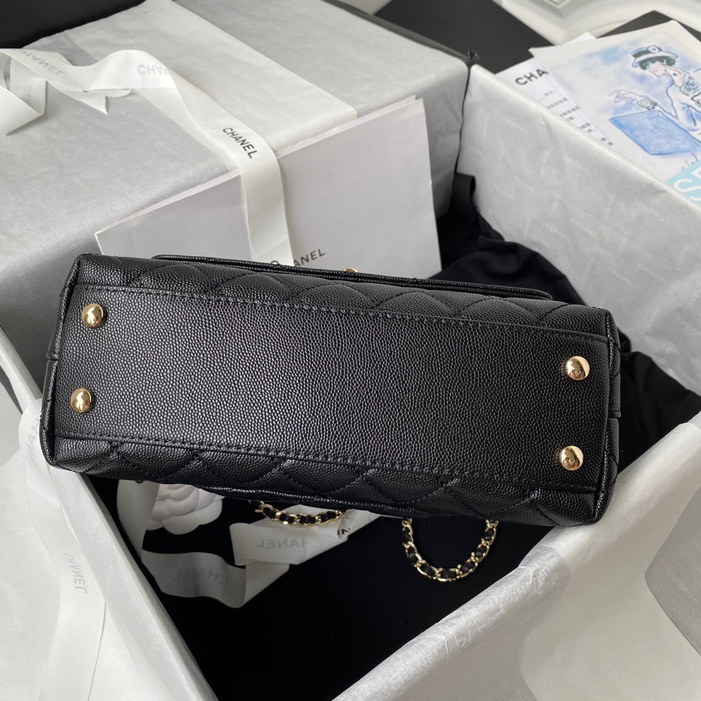 Mini Top Handle Flap Bag (𝑐𝑜𝑐𝑜 ℎ𝑎𝑛𝑑𝑙𝑒)