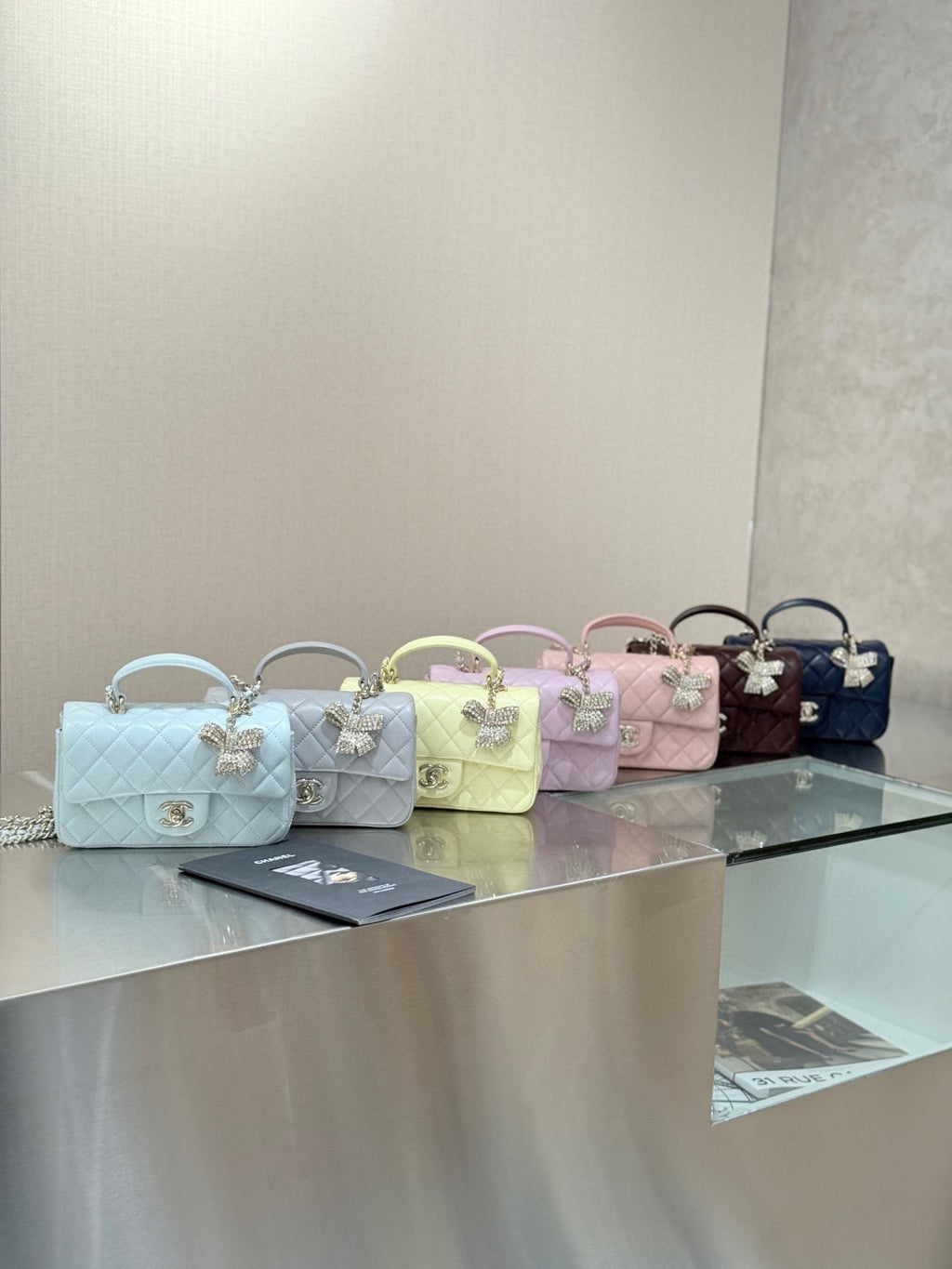 CNEL 25K Butterfly Diamond Handle CF Mini  (Premium ++ Edition)